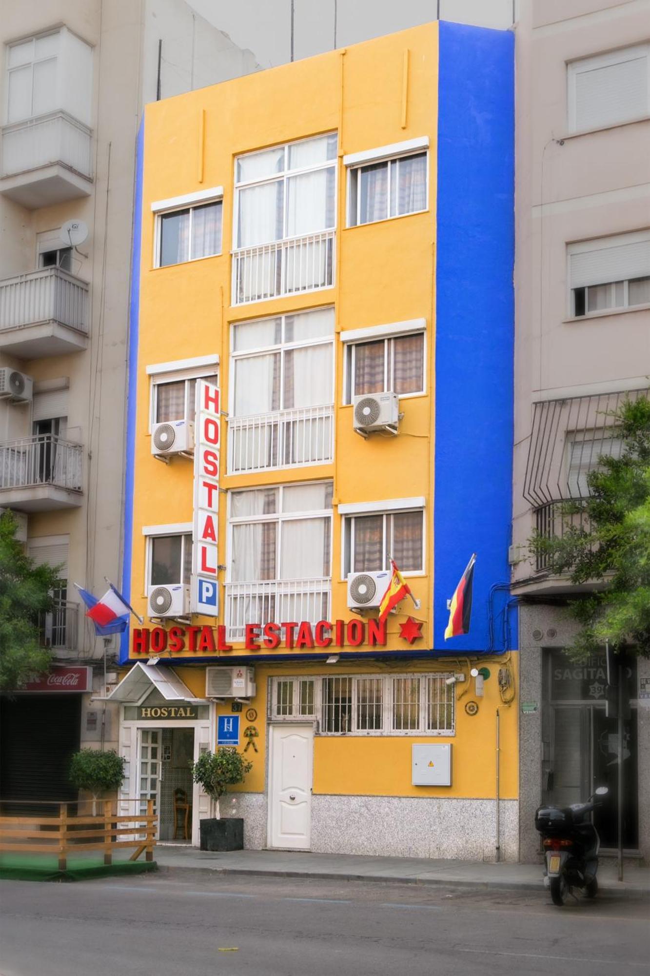 Hostal Estacion Almería Kültér fotó