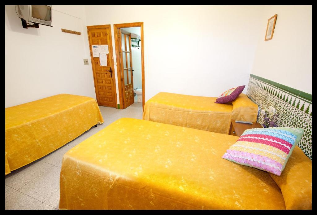 Hostal Estacion Almería Kültér fotó