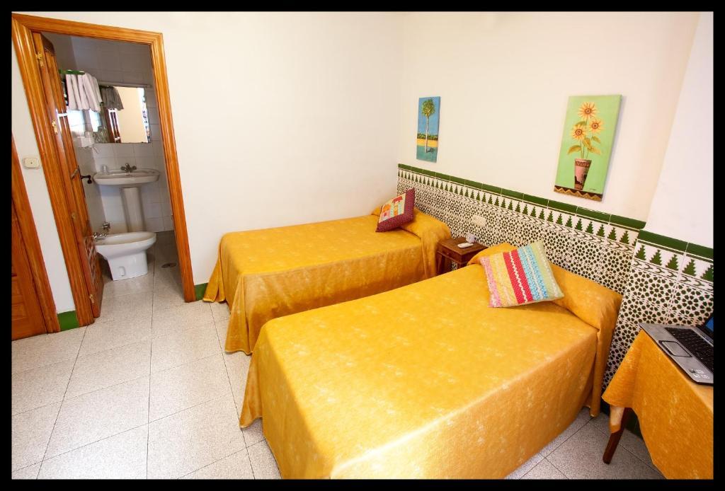 Hostal Estacion Almería Szoba fotó
