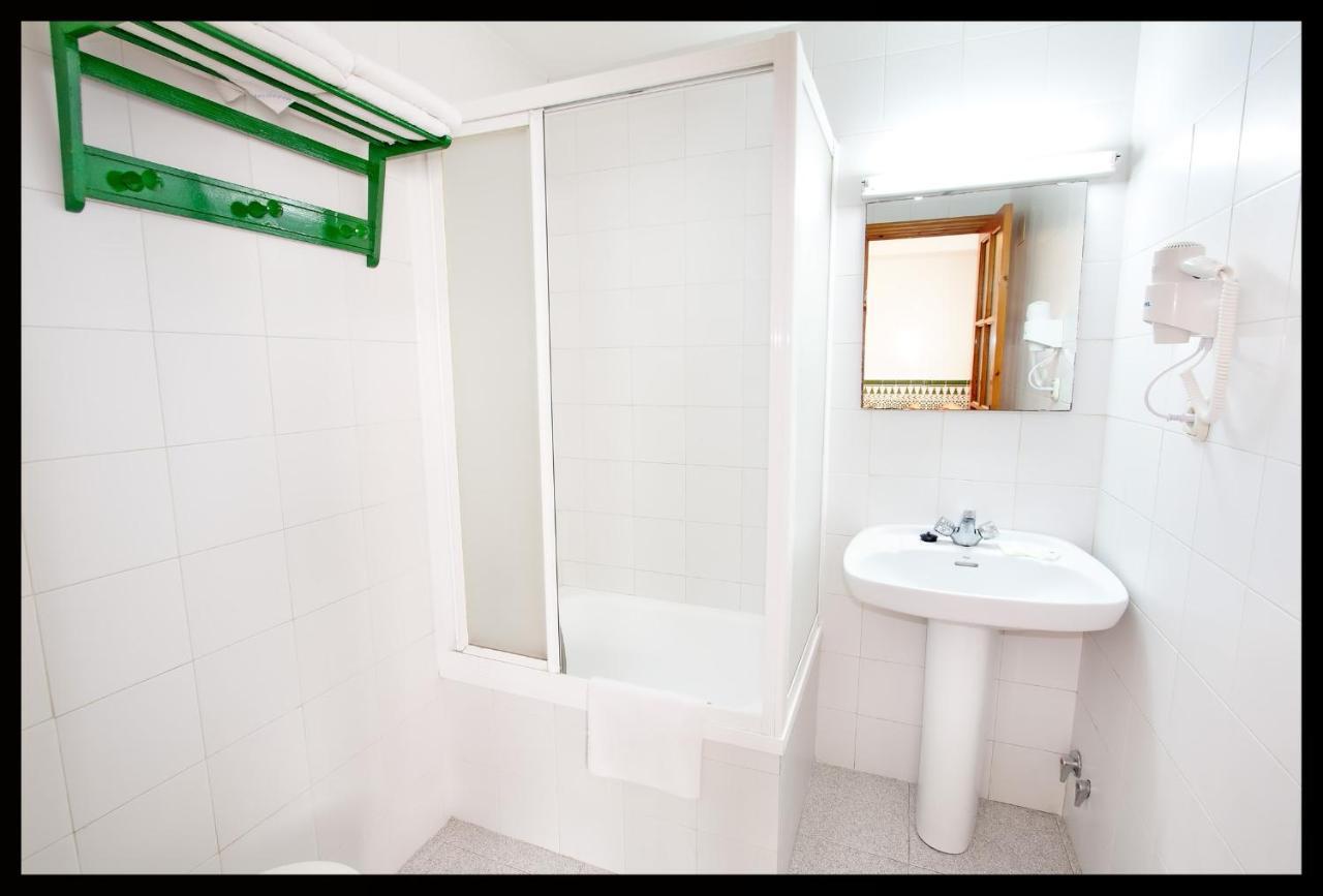 Hostal Estacion Almería Szoba fotó